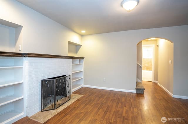 Property photo for 407 18th Street SW, Puyallup photo 5