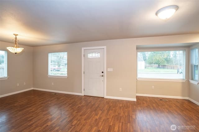 Property photo for 407 18th Street SW, Puyallup photo 4