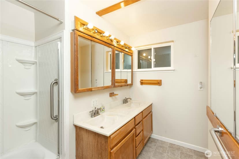 Property photo for 9020 Wyvern Drive SE, Port Orchard photo 20