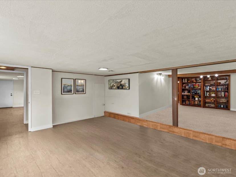 Property photo for 2540 E Phinney Bay Place, Bremerton photo 26