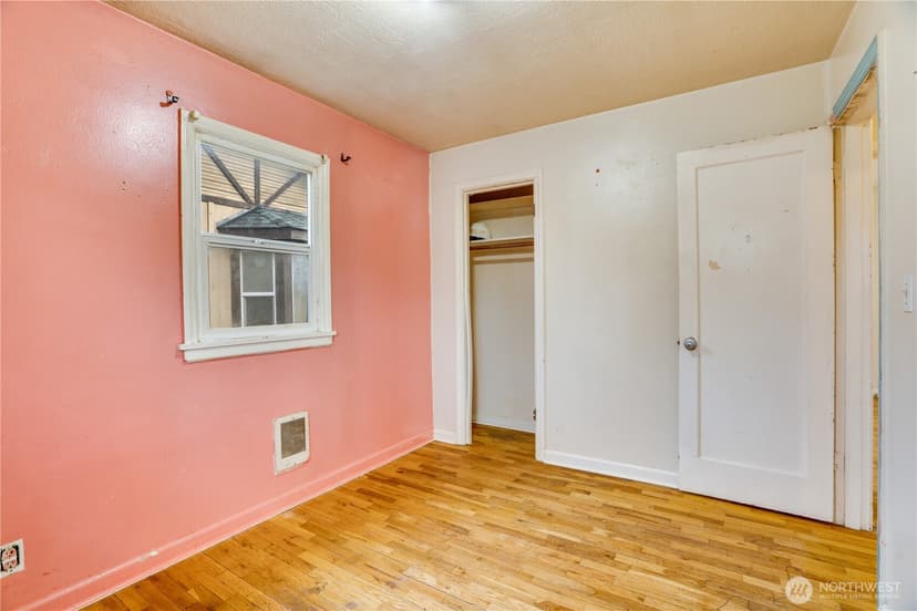 Property photo for 3610 S Ainsworth Avenue, Tacoma photo 8