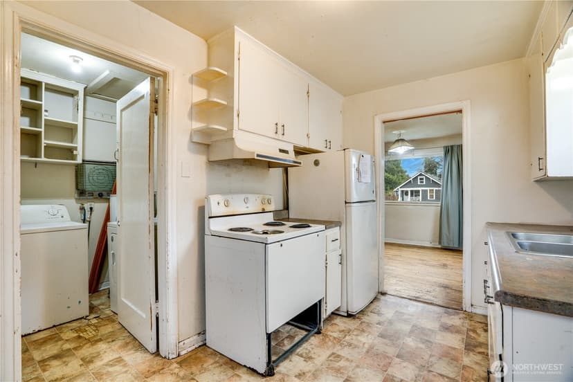 Property photo for 3610 S Ainsworth Avenue, Tacoma photo 12