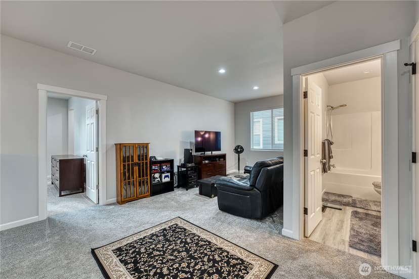 Property photo for 12819 Springboard Avenue NW, Silverdale photo 15