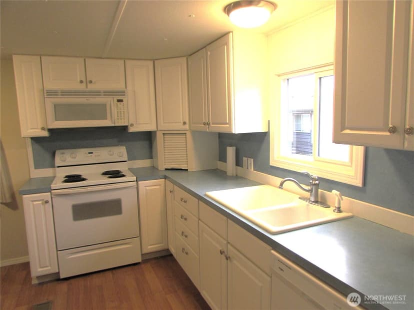 Property photo for 11622 SILVER LAKE Road #SP 93, Everett photo 17