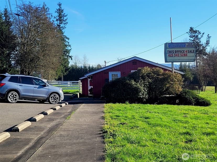 Property photo for 14626 Roosevelt Road, Snohomish photo 9