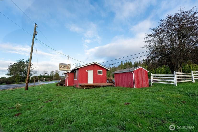 Property photo for 14626 Roosevelt Road, Snohomish photo 23