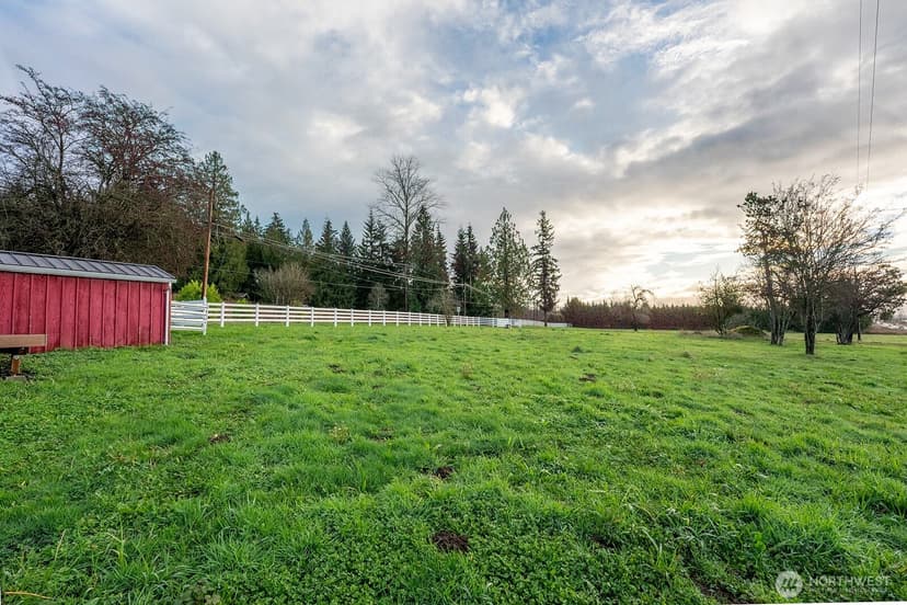 Property photo for 14626 Roosevelt Road, Snohomish photo 21