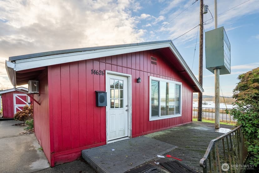 Property photo for 14626 Roosevelt Road, Snohomish photo 3