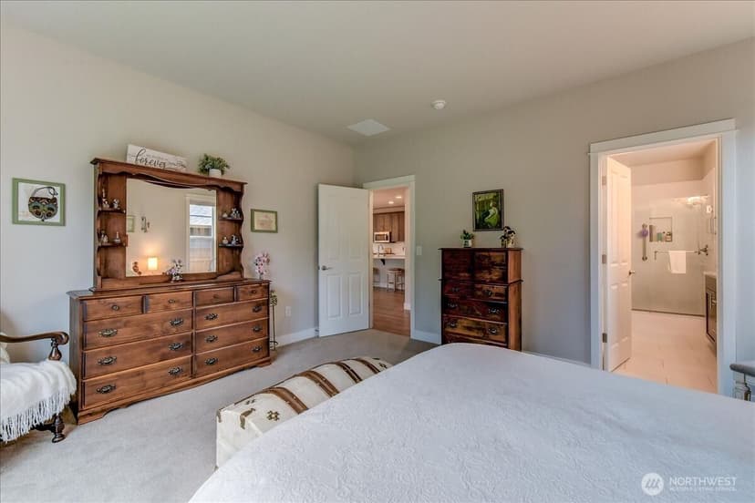 Property photo for 17909 145th Street E, Bonney Lake photo 10