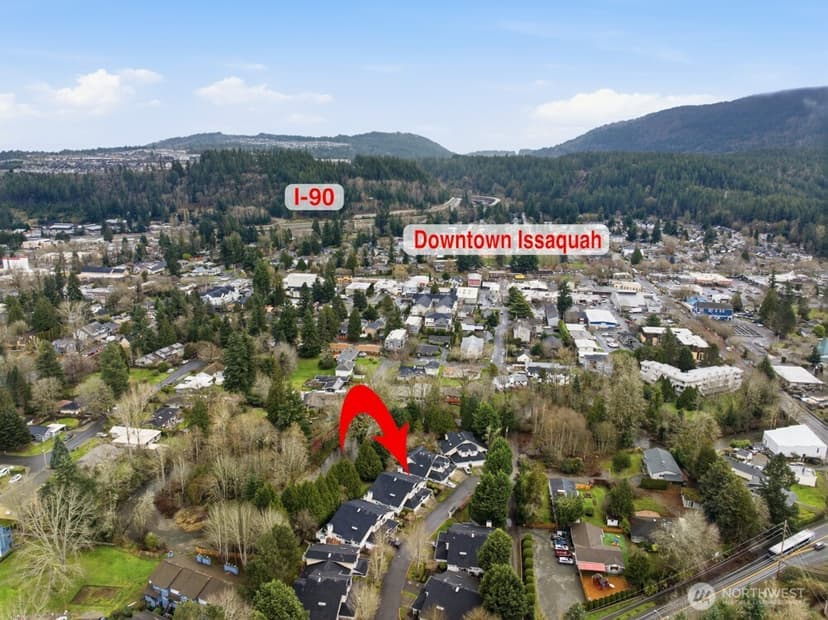 Property photo for 120 Newport Way NW #9, Issaquah photo 39