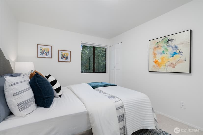 Property photo for 22013 SE 33rd Street, Sammamish photo 23