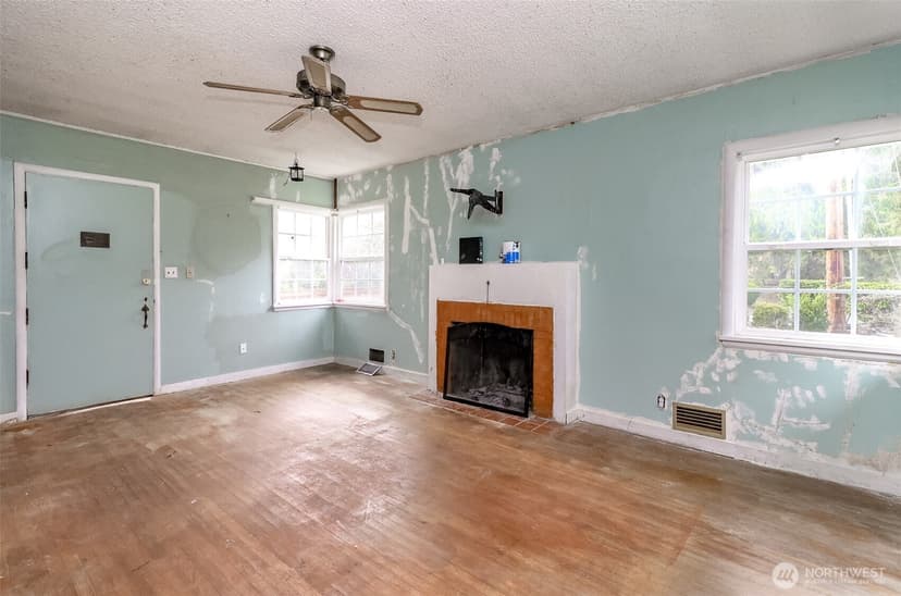 Property photo for 98 Hardie Avenue SW, Renton photo 12