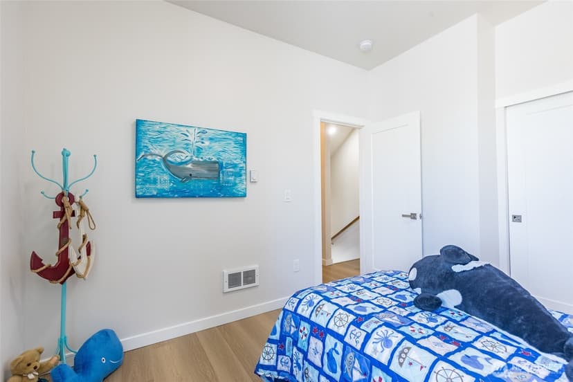 Property photo for 1015 Sturgus Avenue S #A, Seattle photo 32
