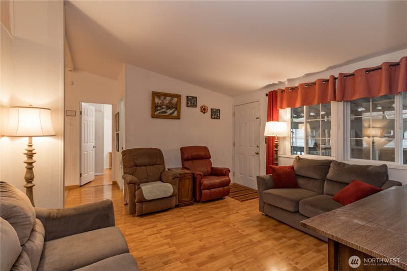 Property photo for 900 29th Street SE #D-11, Auburn photo 7