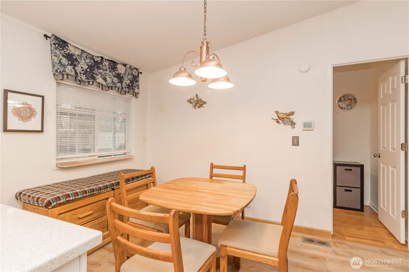 Property photo for 900 29th Street SE #D-11, Auburn photo 10