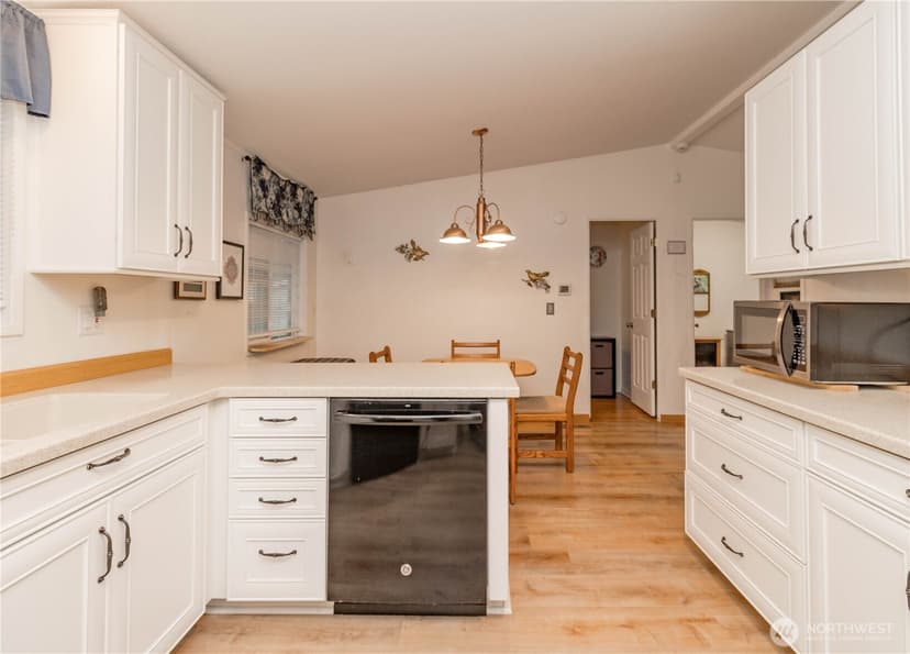Property photo for 900 29th Street SE #D-11, Auburn photo 12