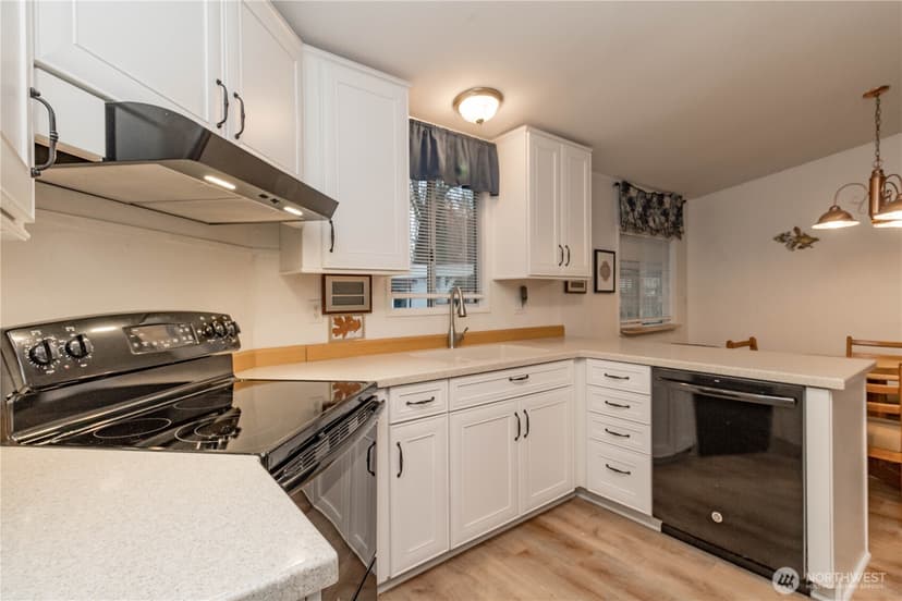 Property photo for 900 29th Street SE #D-11, Auburn photo 14