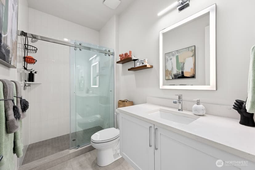 Property photo for 19512 81st Place NE #4, Kenmore photo 8