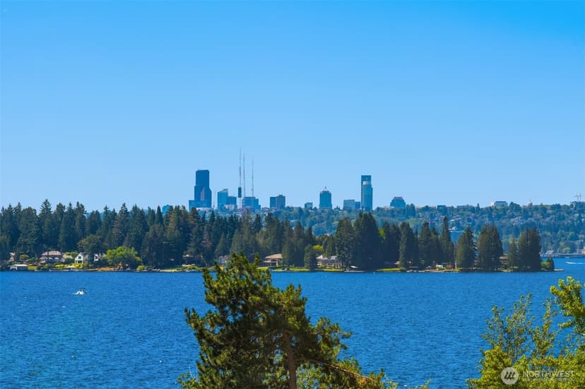 Property photo for 10132 NE 59th Street #C, Kirkland photo 29