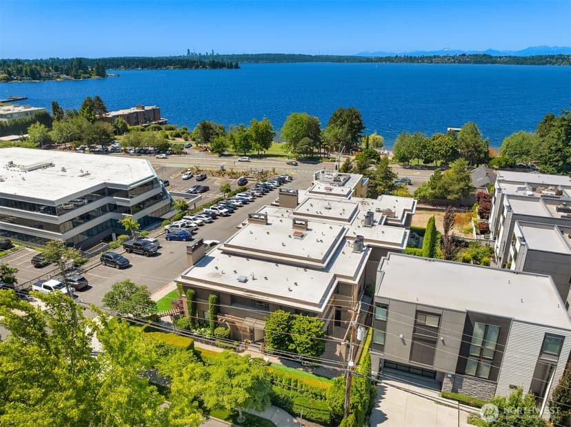 Property photo for 10132 NE 59th Street #C, Kirkland photo 32