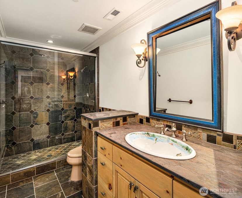 Property photo for 10132 NE 59th Street #C, Kirkland photo 28
