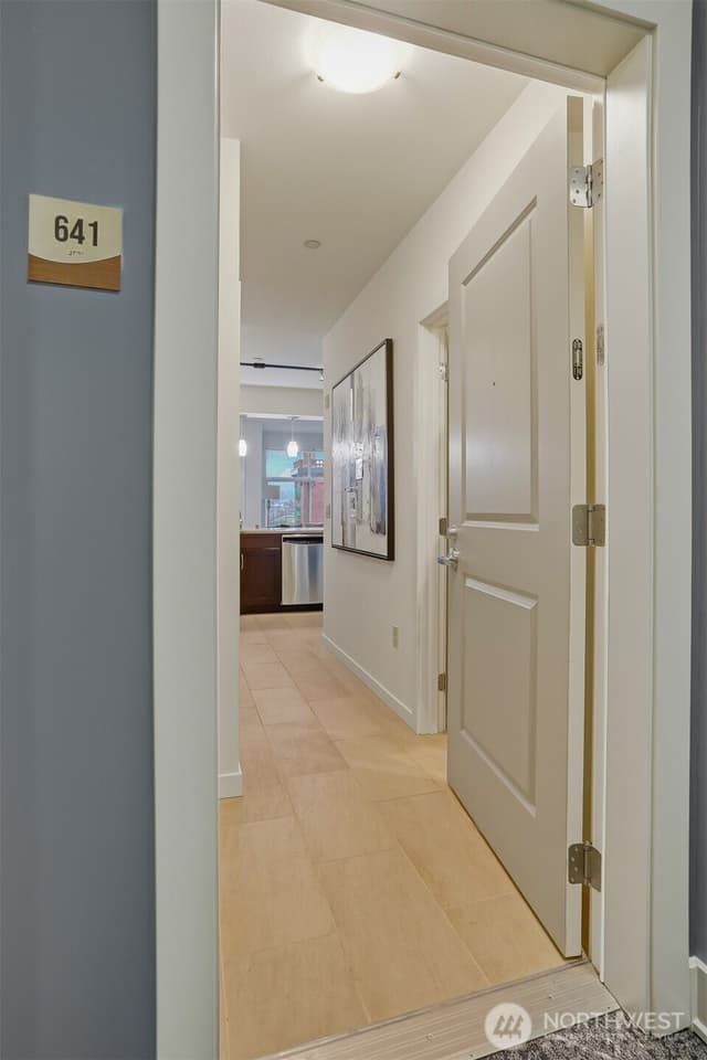 Property photo for 5450 Leary Avenue NW #641, Seattle photo 3