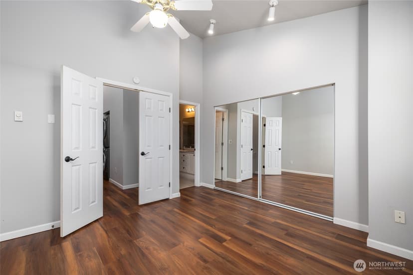 Property photo for 16125 Juanita-Woodinville Way NE #805, Bothell photo 24