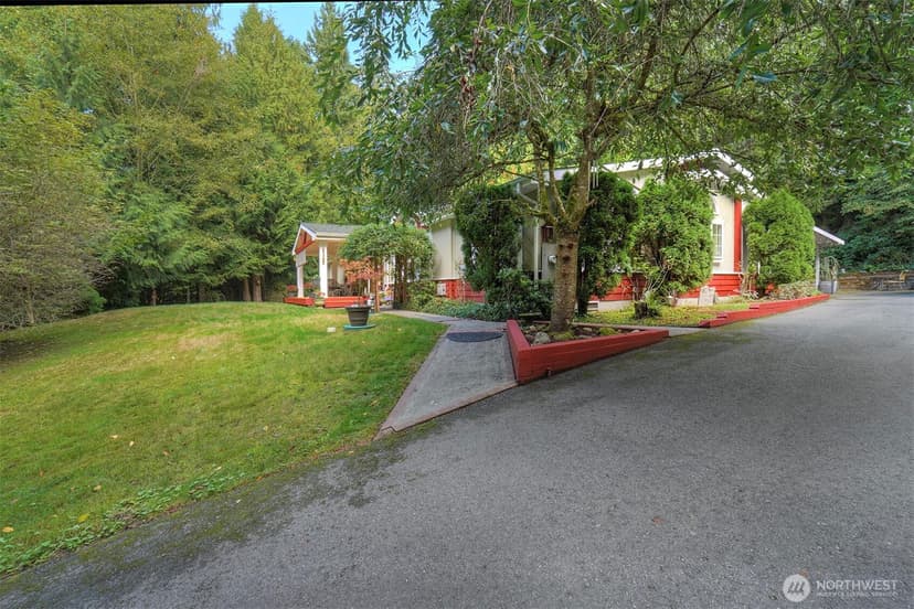 Property photo for 24028 Vinland Terrace NW, Poulsbo photo 4