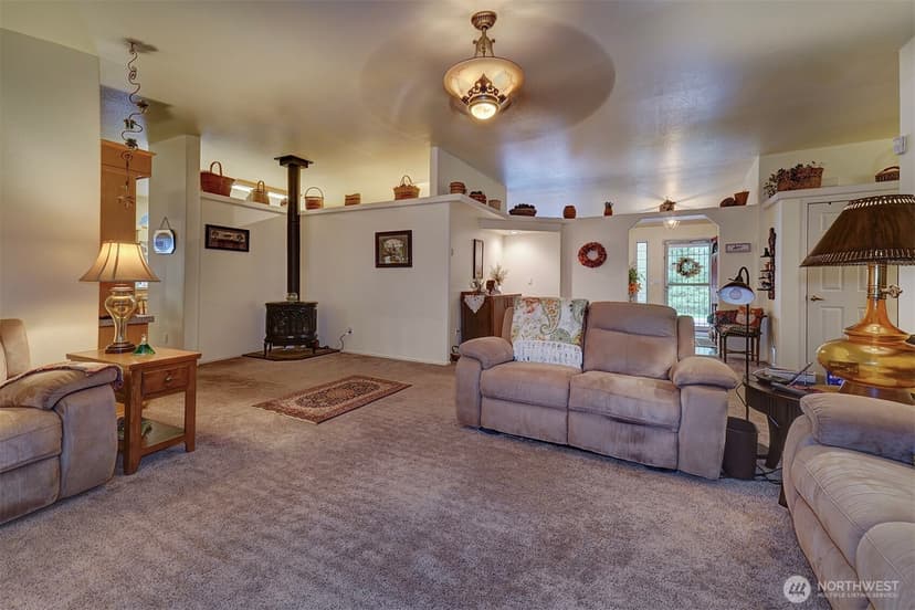 Property photo for 24028 Vinland Terrace NW, Poulsbo photo 25