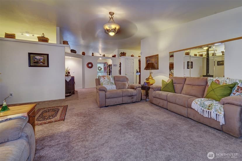 Property photo for 24028 Vinland Terrace NW, Poulsbo photo 28