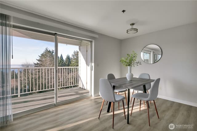 Property photo for 28610 16th Avenue S #303, Federal Way photo 5