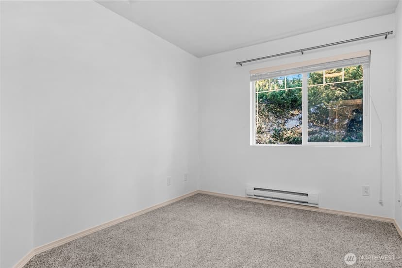 Property photo for 14007 69th Drive SE #R2, Snohomish photo 18