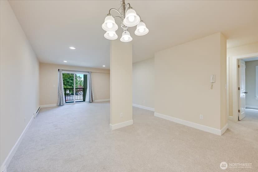 Property photo for 14600 NE 32ND Street #I-16, Bellevue photo 6