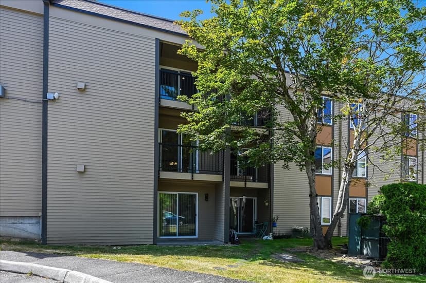 Property photo for 14600 NE 32ND Street #I-16, Bellevue