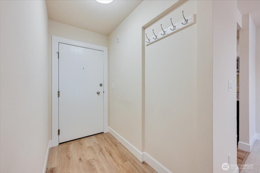 Property photo for 14600 NE 32ND Street #I-16, Bellevue photo 3