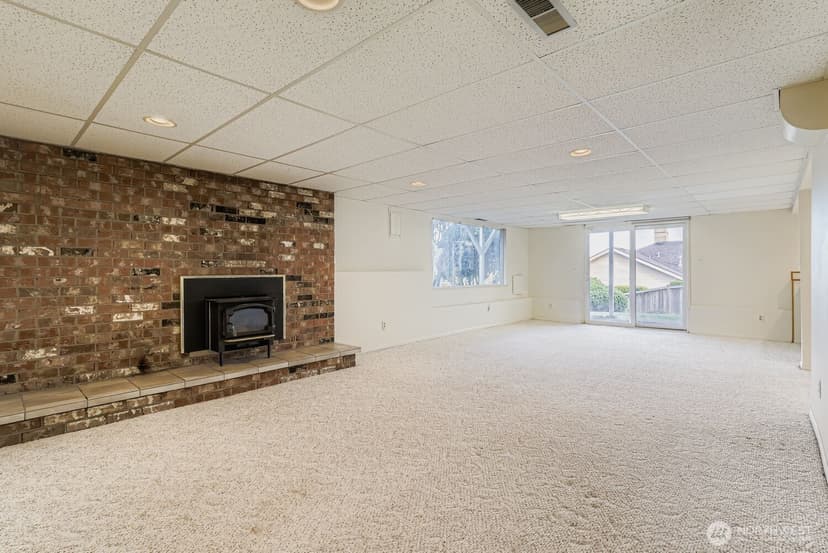 Property photo for 5215 S 164th Street, Tukwila photo 19