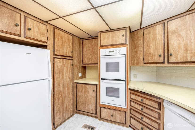 Property photo for 201 Union Avenue SE #147, Renton photo 7