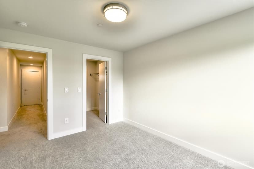 Property photo for 1919 24th Avenue S #C, Seattle photo 40