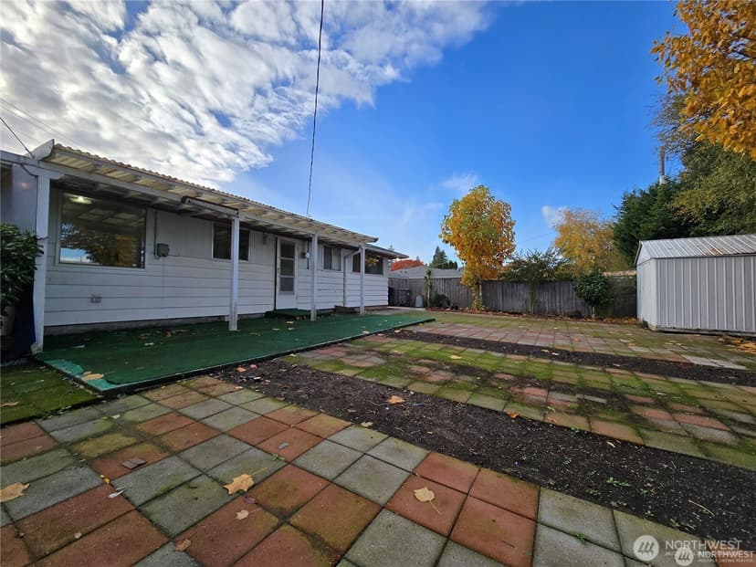 Property photo for 11144 Woodward Avenue S, Seattle photo 16