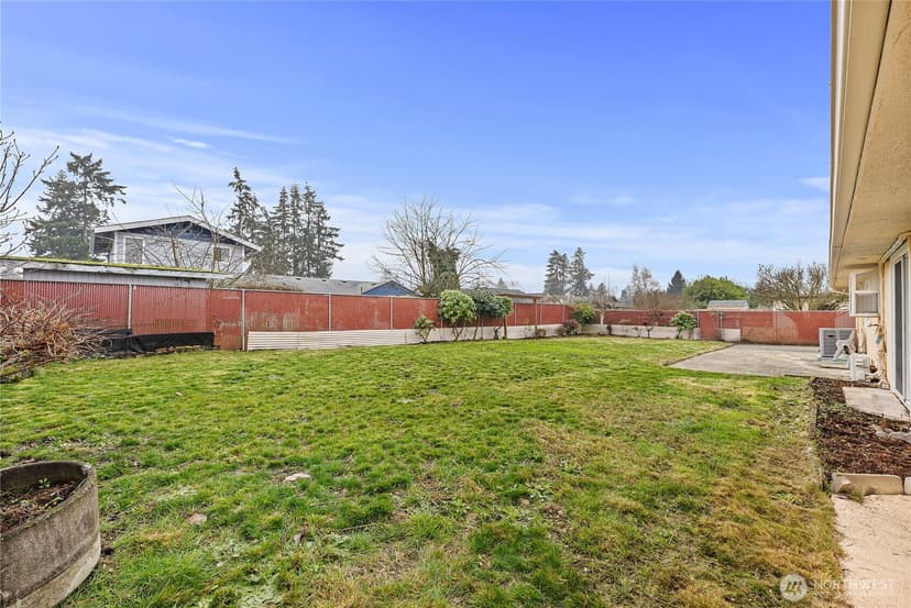Property photo for 5704 109th Street SW, Lakewood photo 28