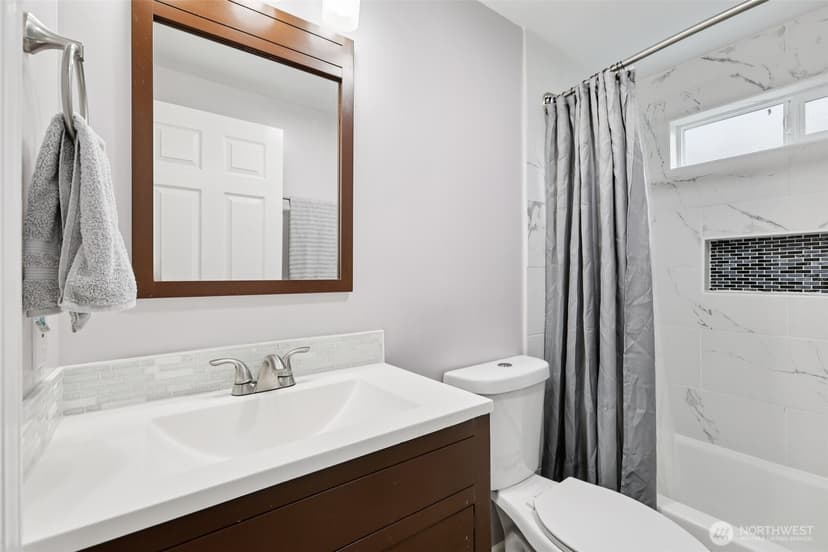 Property photo for 22628 110th Court SE, Kent photo 18