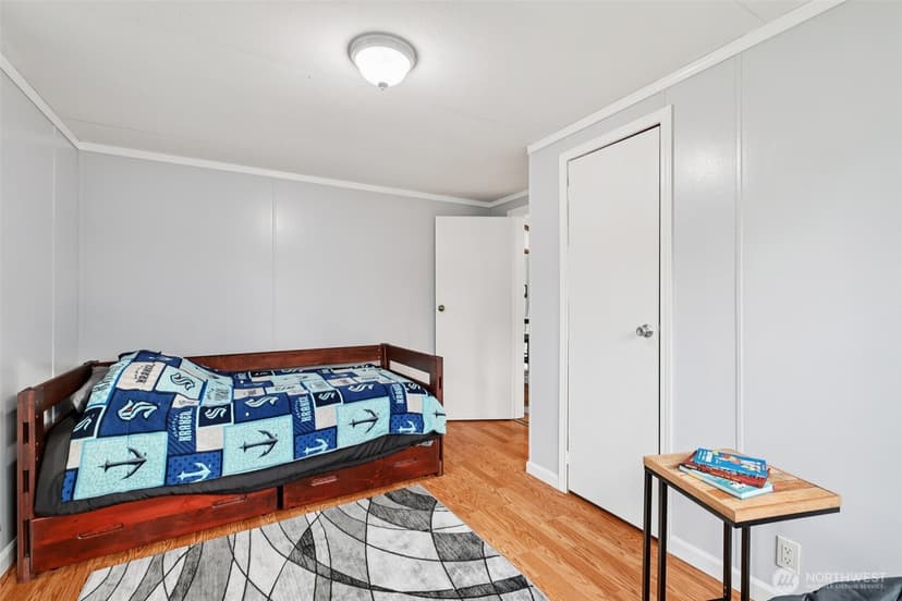 Property photo for 22628 110th Court SE, Kent photo 17