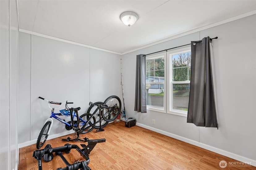 Property photo for 22628 110th Court SE, Kent photo 19