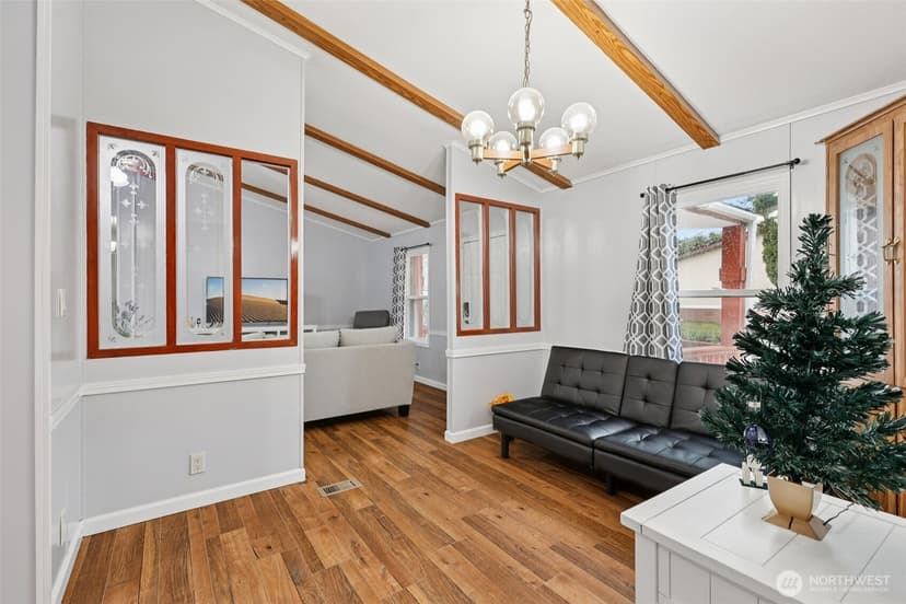 Property photo for 22628 110th Court SE, Kent photo 11