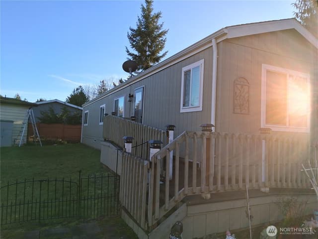 Property photo for 815 124th Street SW #90, Everett photo 4