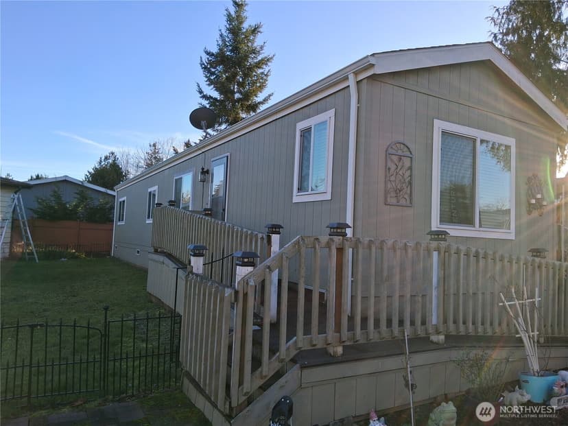 Property photo for 815 124th Street SW #90, Everett