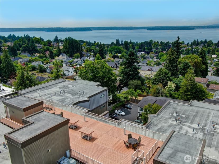Property photo for 5001 California Avenue SW #212, Seattle photo 3