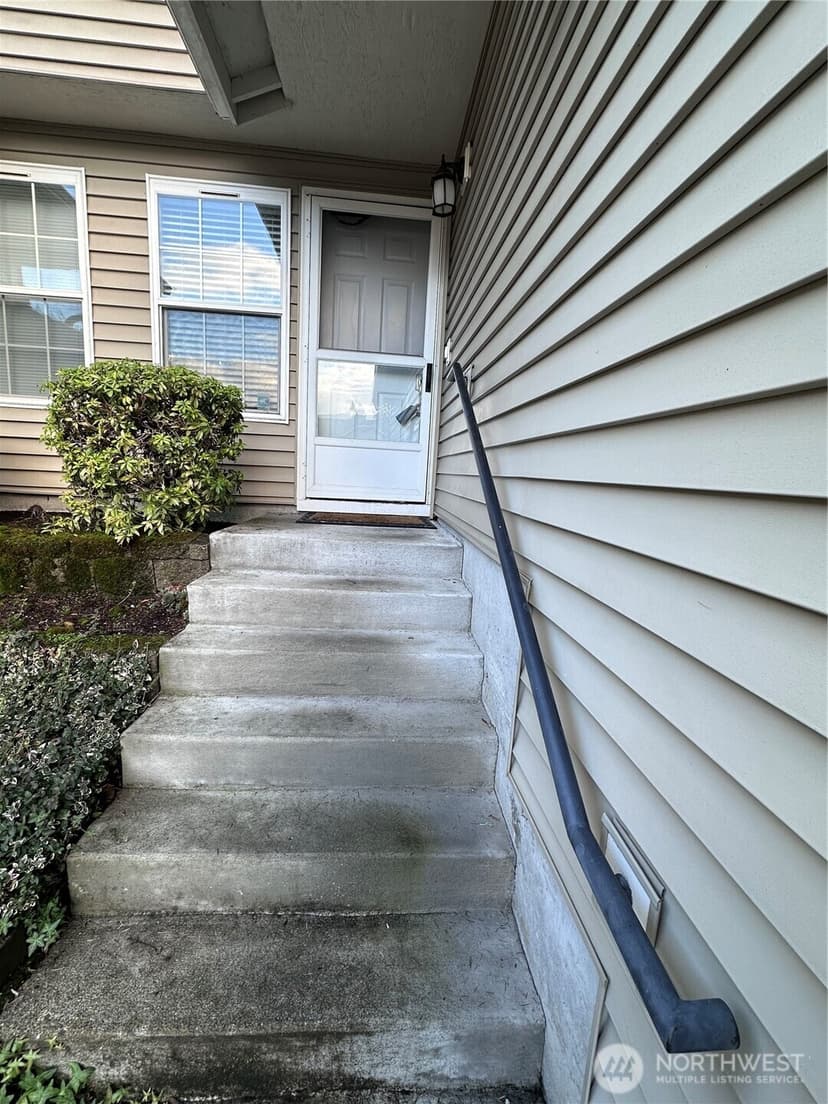 Property photo for 5726 99th Street Ct E, Puyallup photo 3