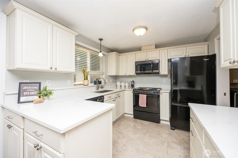 Property photo for 5726 99th Street Ct E, Puyallup photo 12