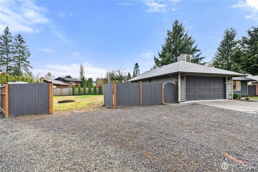 Property photo for 6110 95th Place NE, Marysville photo 27